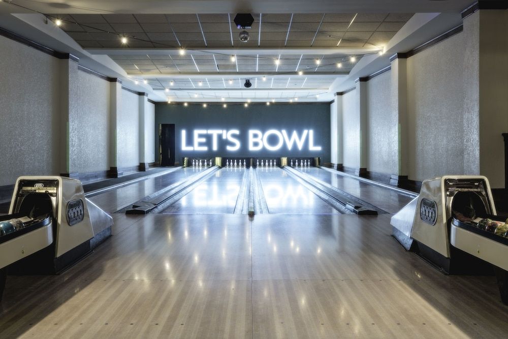 Bowling