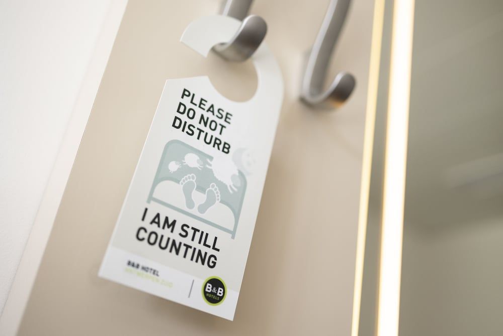 B&B HOTEL Antwerpen Zuid Basic Double Room, 1 Queen Bed 4