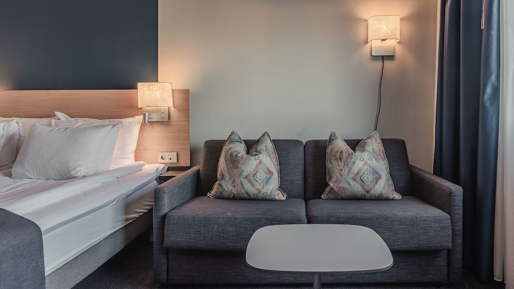 Quality Hotel Waterfront, Goteborg Standard Room, 1 King Bed with Sofa bed, Non Smoking