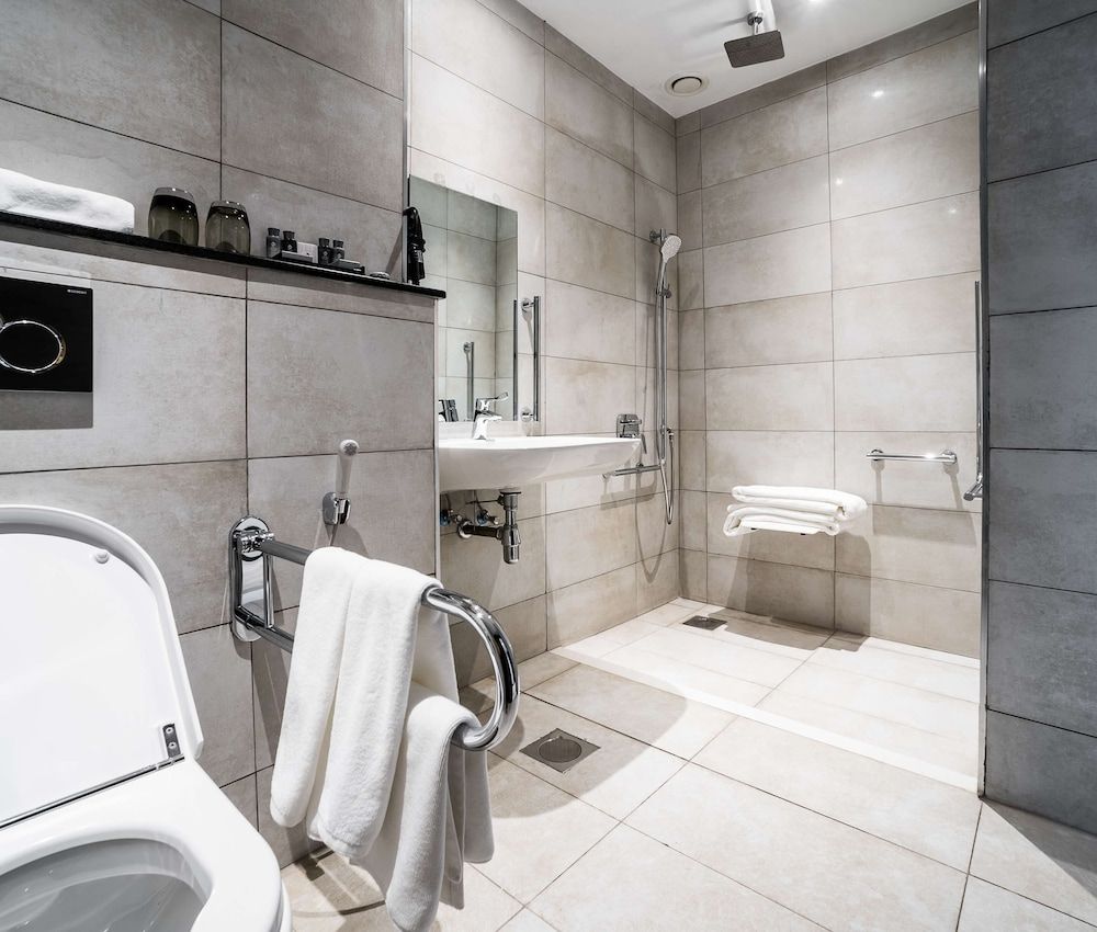 undefined Best Western Plus Westlands 4