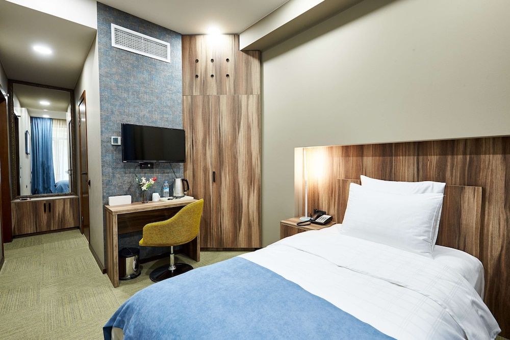 undefined Best Western Tbilisi City Center 3