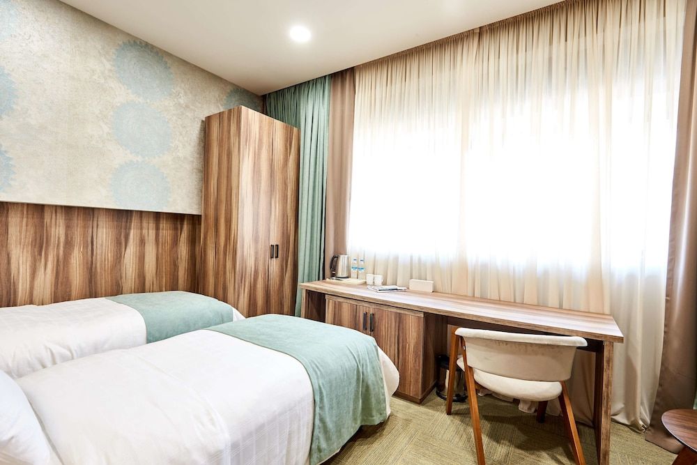 Best Western Tbilisi City Center Economy Room, 2 Twin Beds, Non Smoking