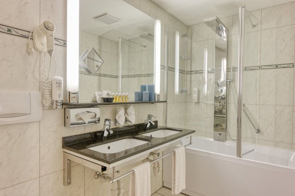 Hotel Simi Classic Double Room 3