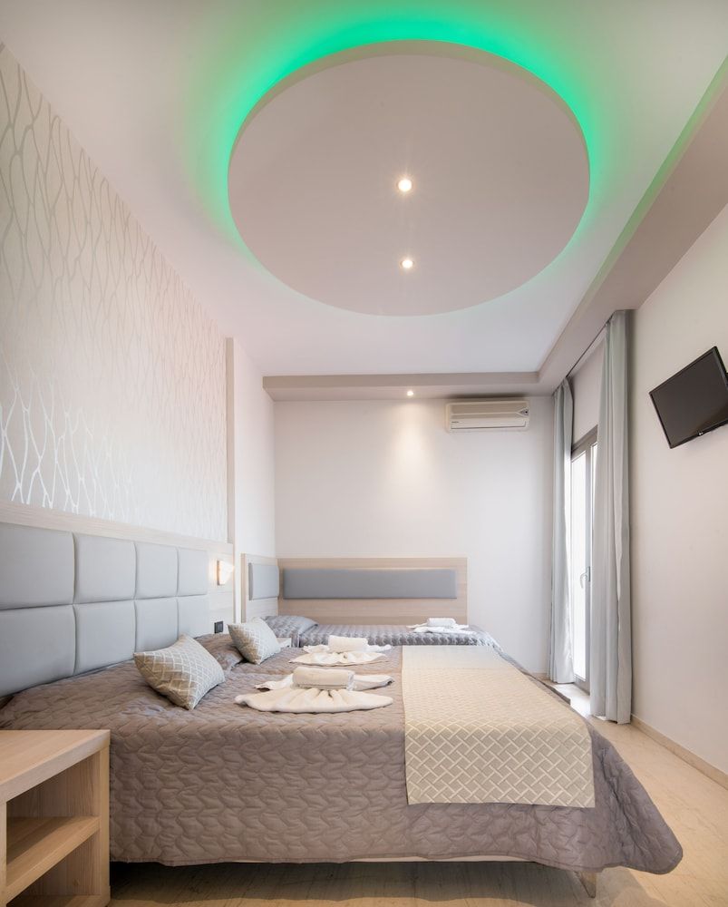 Superior Triple Room, Balcony
