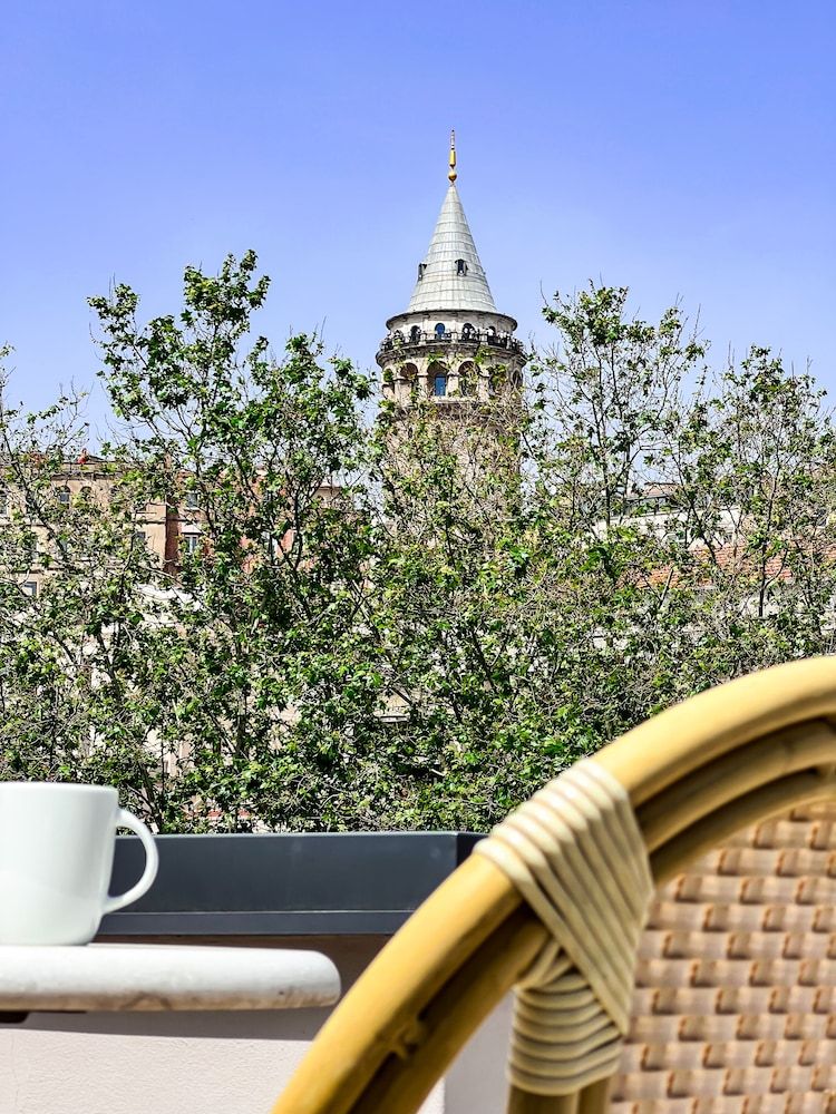 undefined Triada Hotel Karakoy 4