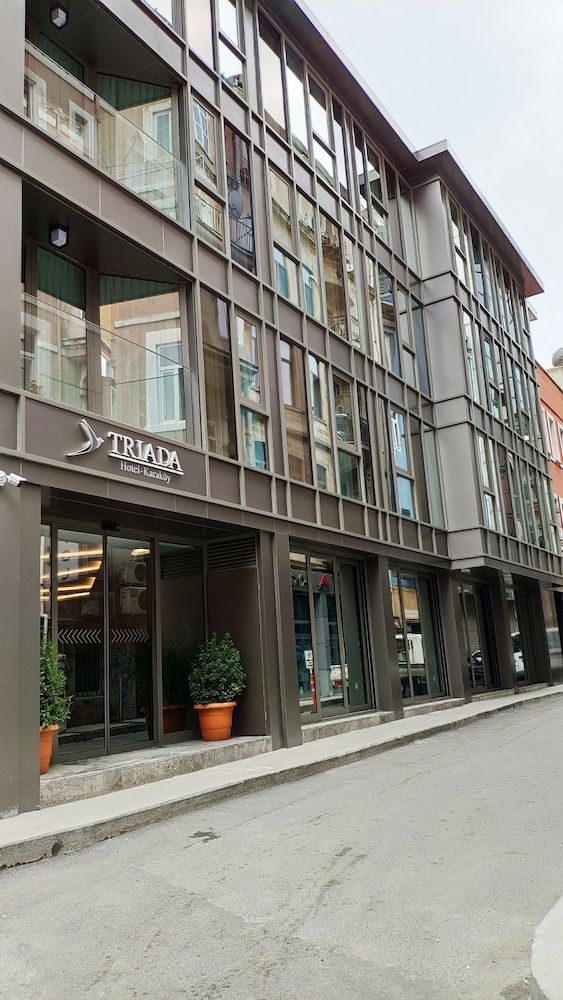 undefined Triada Hotel Karakoy 6