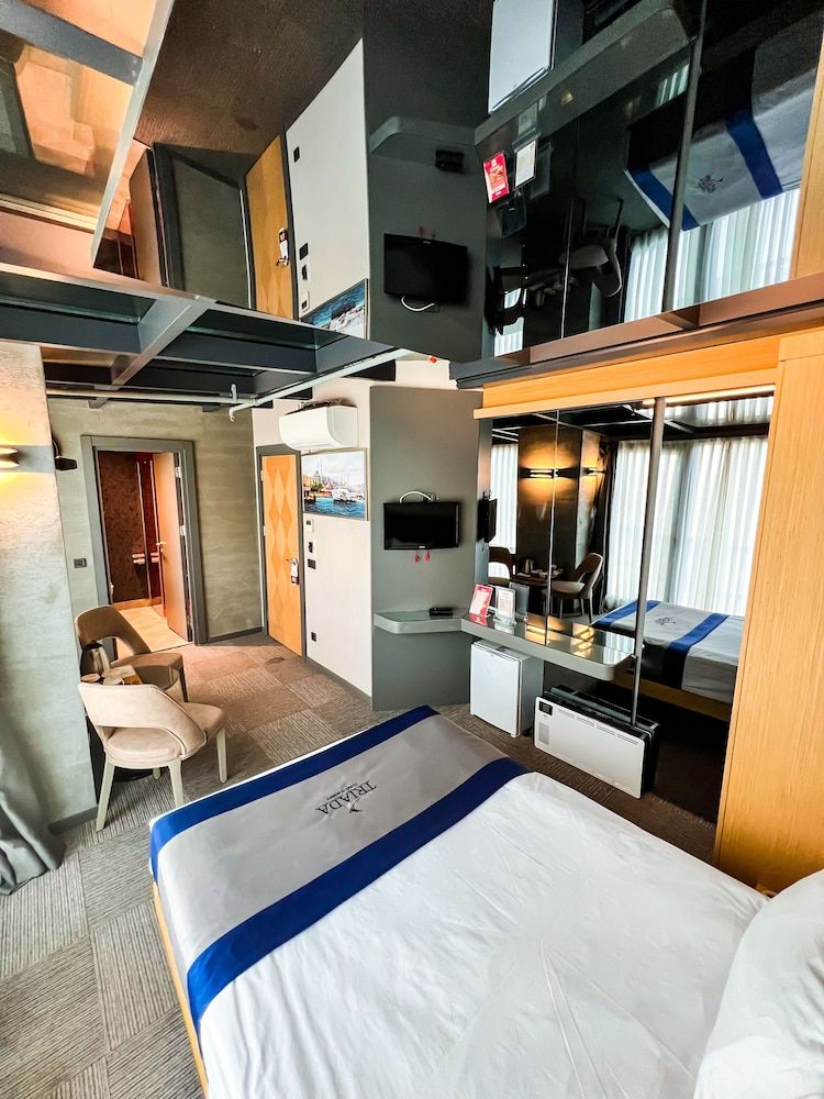 Superior Double Room, Terrace, Annex Building