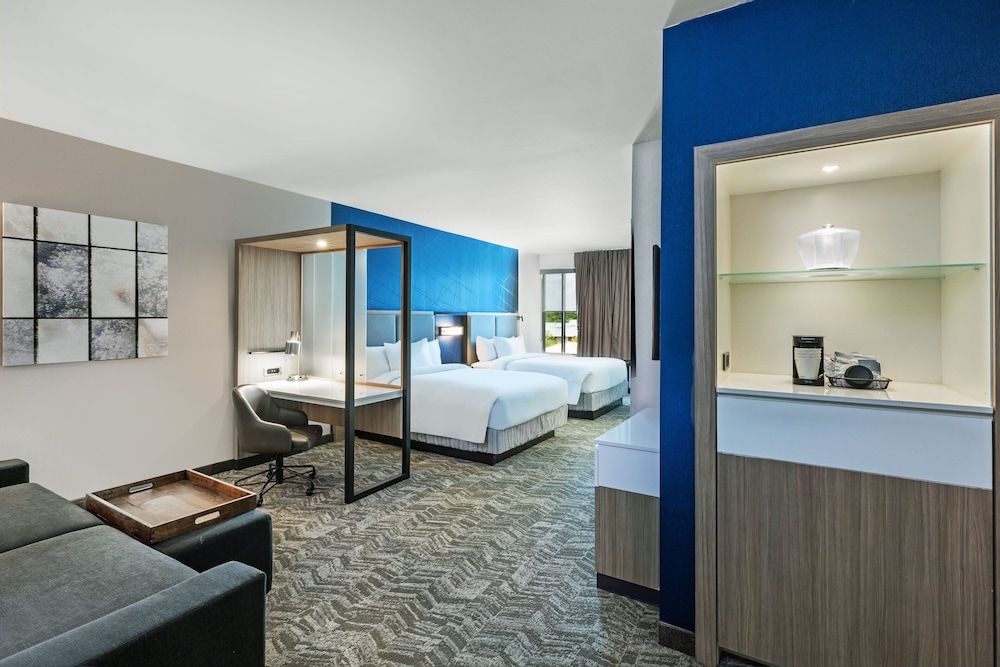 Suite, 2 Queen Beds