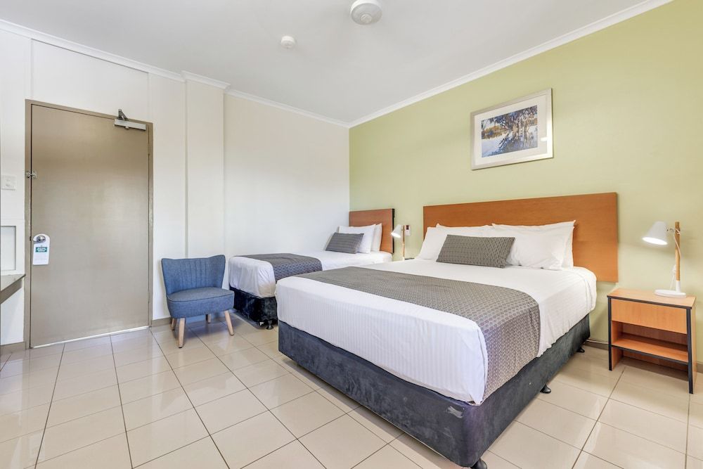 Vitina Studio Motel Standard Triple Room, Multiple Beds 2