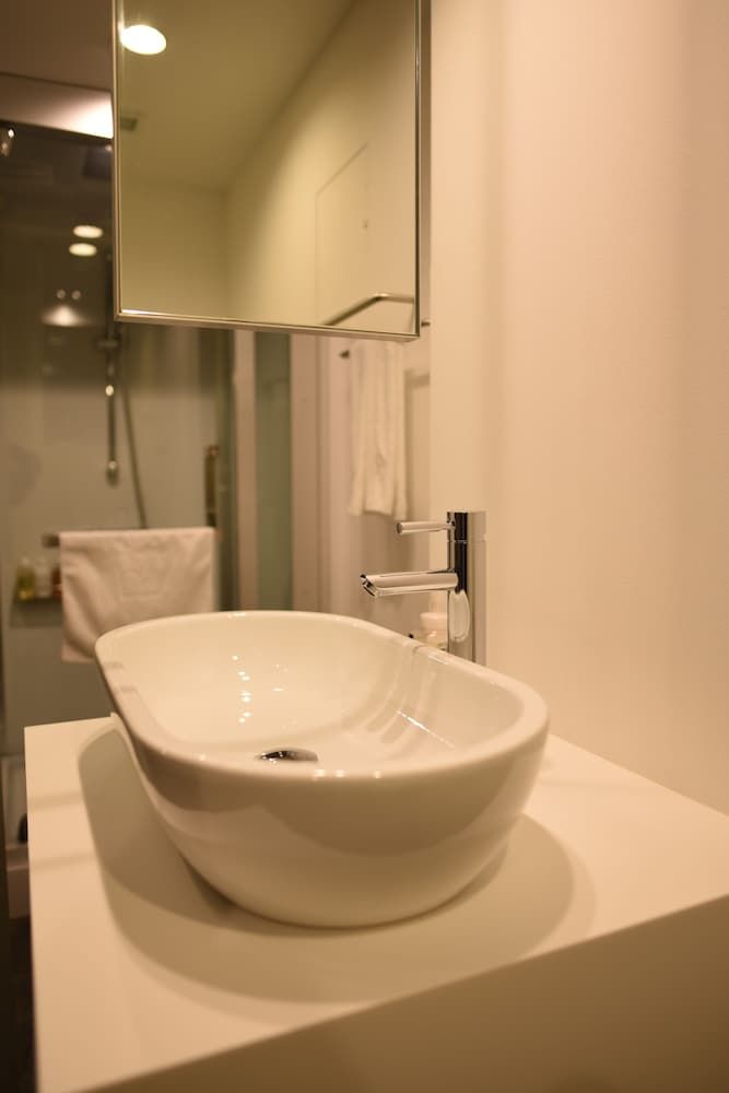 Hotel Risveglio Akasaka Semi-Double Room 4