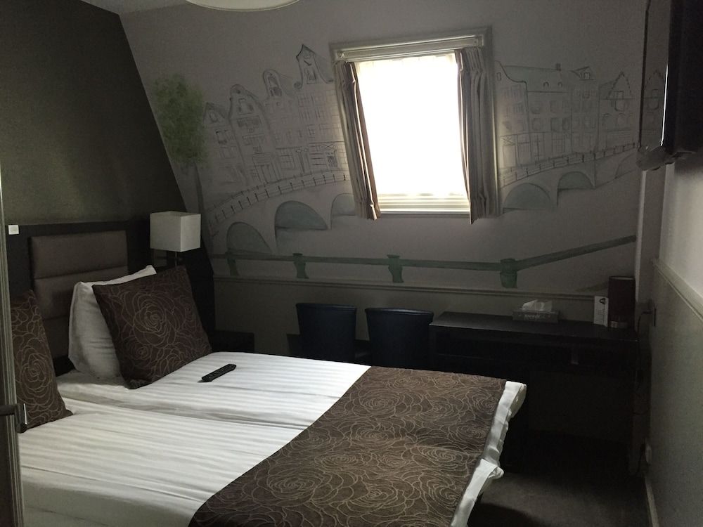 Hotel Clemens Amsterdam Deluxe Double Room, 1 Double Bed 7