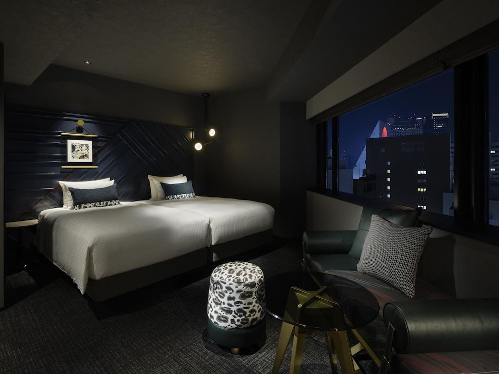 Deluxe Twin Room, Corner (with Washing Machine)