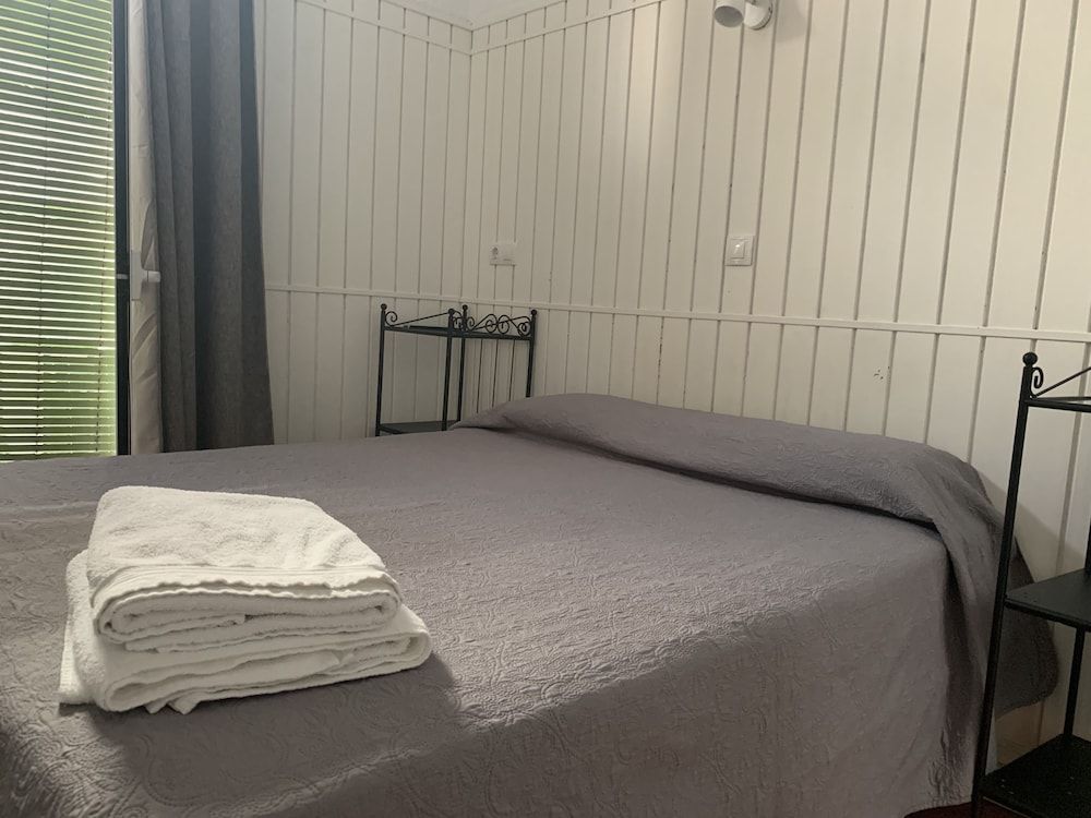 Hostal Alcobia Double Room 7