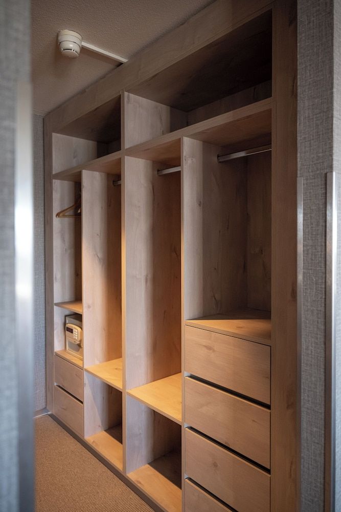 Victoria Hotel & Residence Room, 1 Double Bed with Sofa bed, Mountain View (Junior Suite) 5