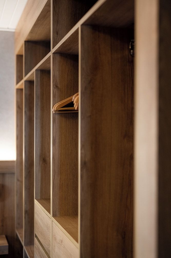 Victoria Hotel & Residence Room, Multiple Beds (The West Side Apartment) 9