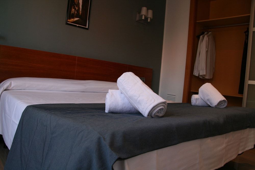 undefined Apartaments Independencia 6