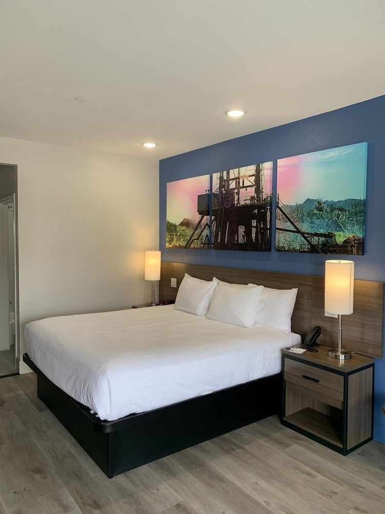 Clarion Pointe Port Arthur-Beaumont South