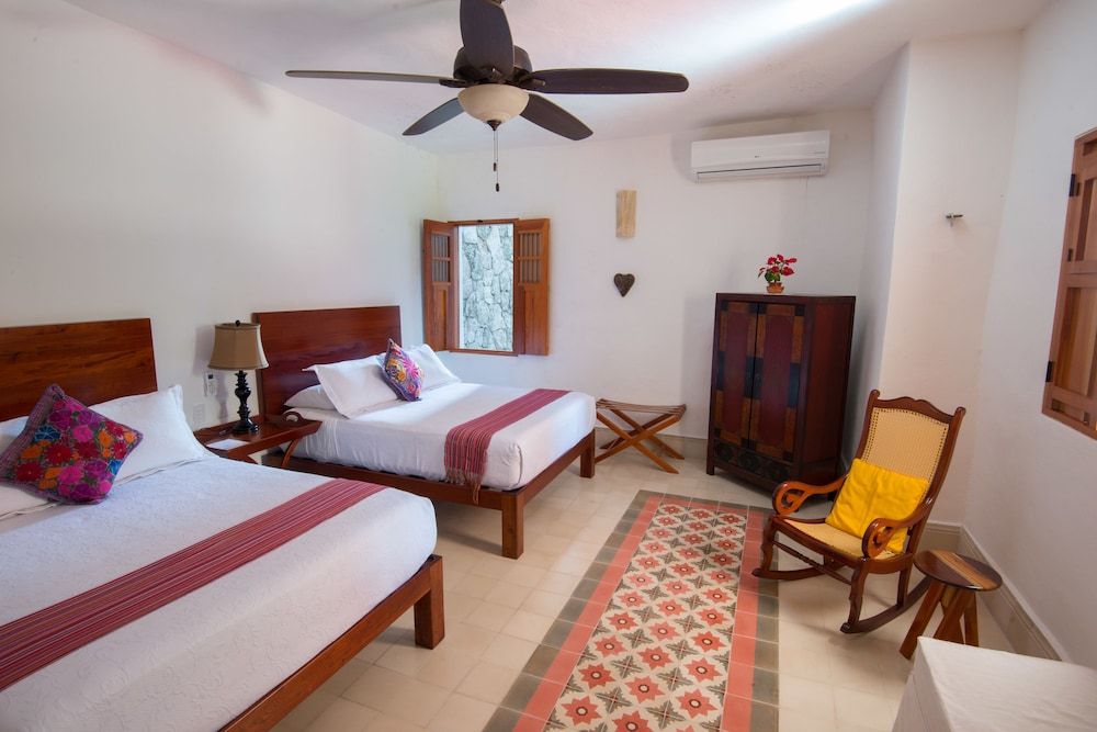 Hotel Posada San Juan Classic Room with two Queen beds - (building#1) 2