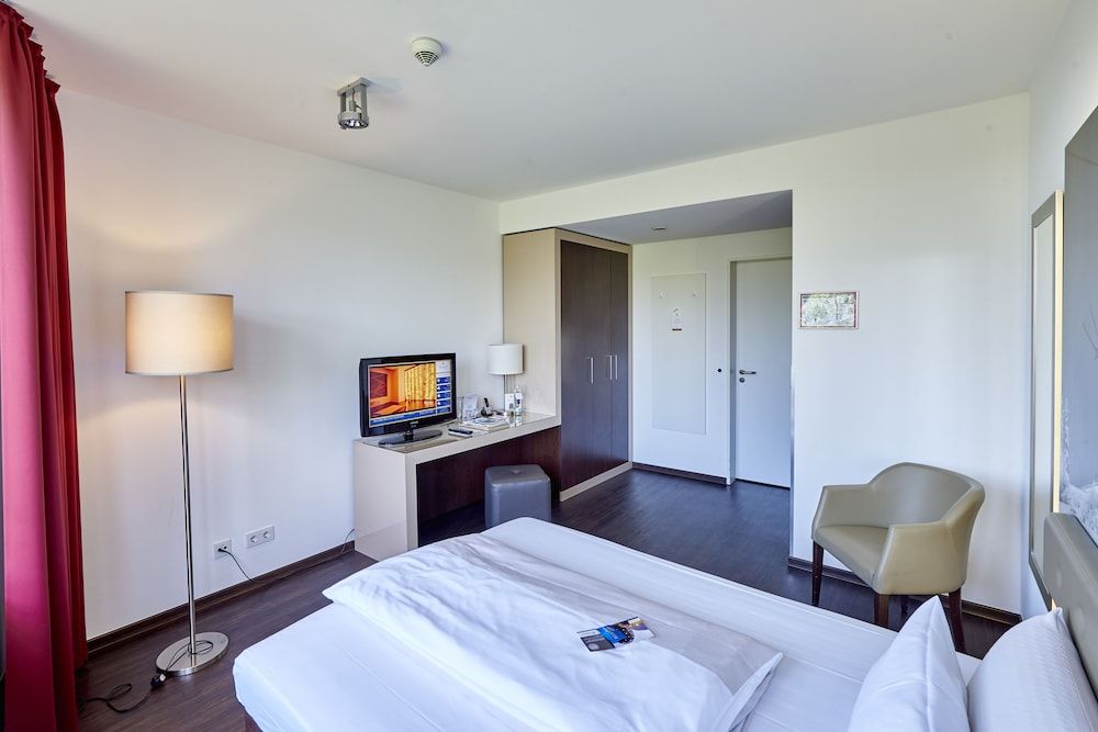 Classic Single Room