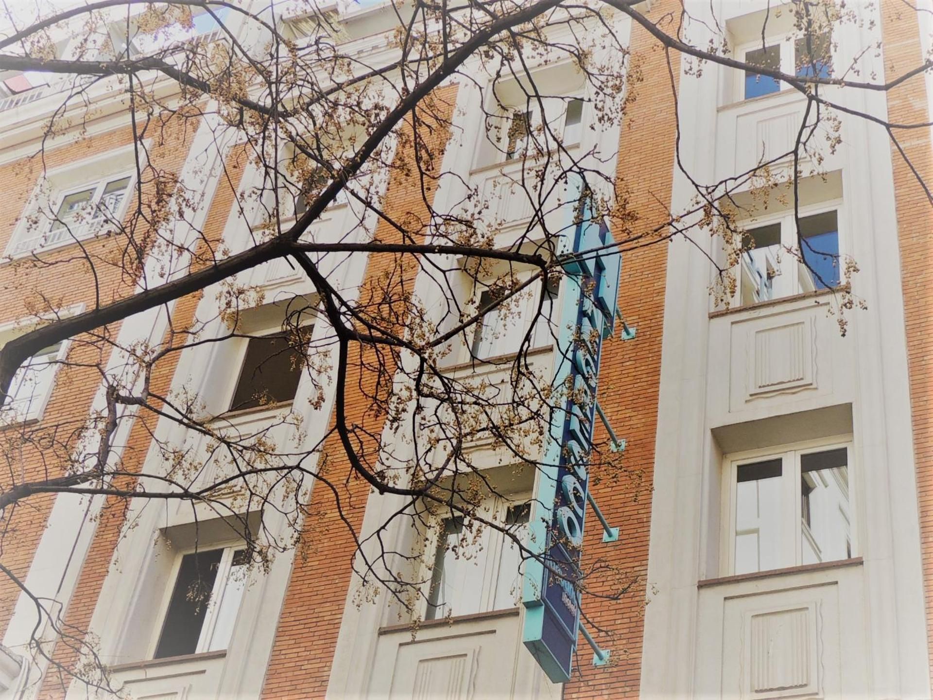 undefined Hotel Negresco Gran Vía 5