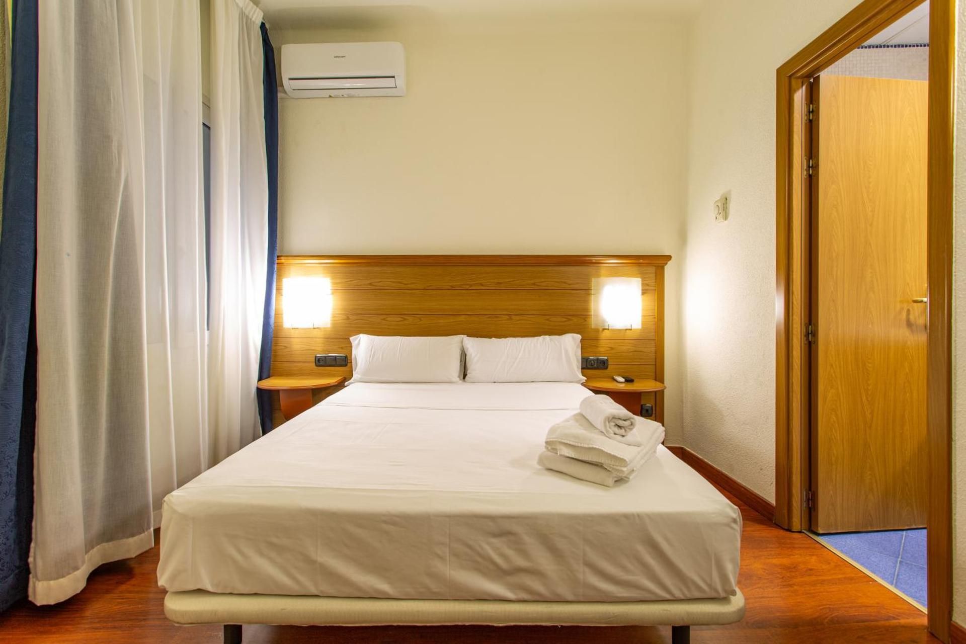 undefined Hotel Negresco Gran Vía 7