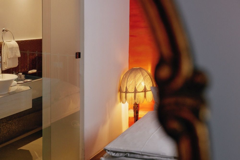 18Arts Hotel - Living in a Gallery! Design Room (Popular) 17