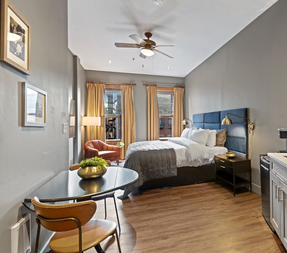 Junior Suite