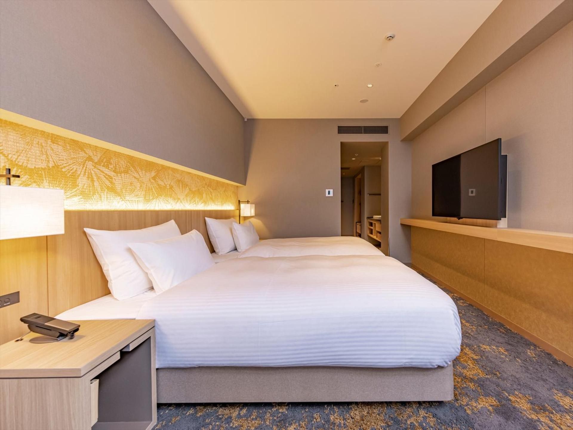 Deluxe Twin Room (3 Adults) - Non-Smoking