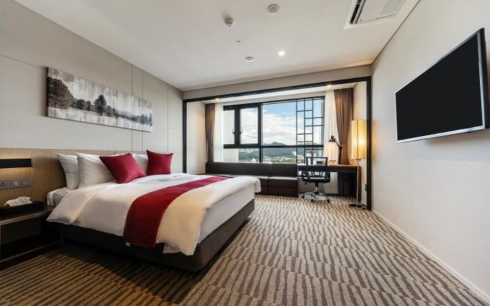 Best Western Plus Jeonju Hotel Standard Room, 1 Double Bed, Non Smoking 4