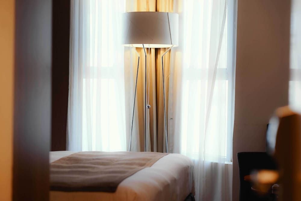 Nour Al Thuria Hotel Deluxe Double Room 7