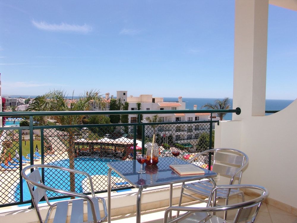 undefined Cerro Mar Atlantico & Cerro Mar Garden 7