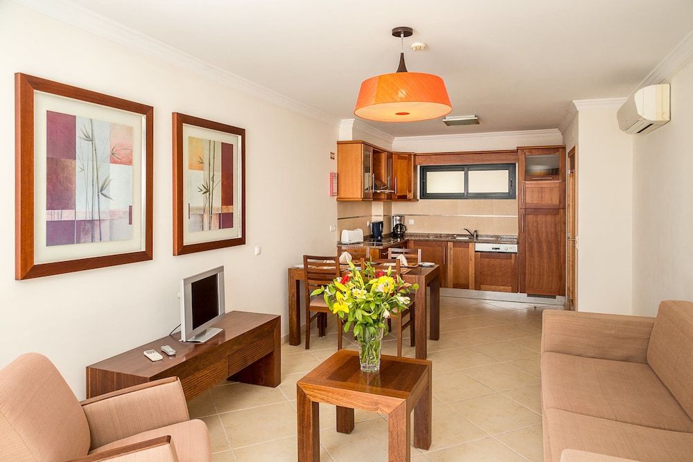 undefined Cerro Mar Atlantico & Cerro Mar Garden 9