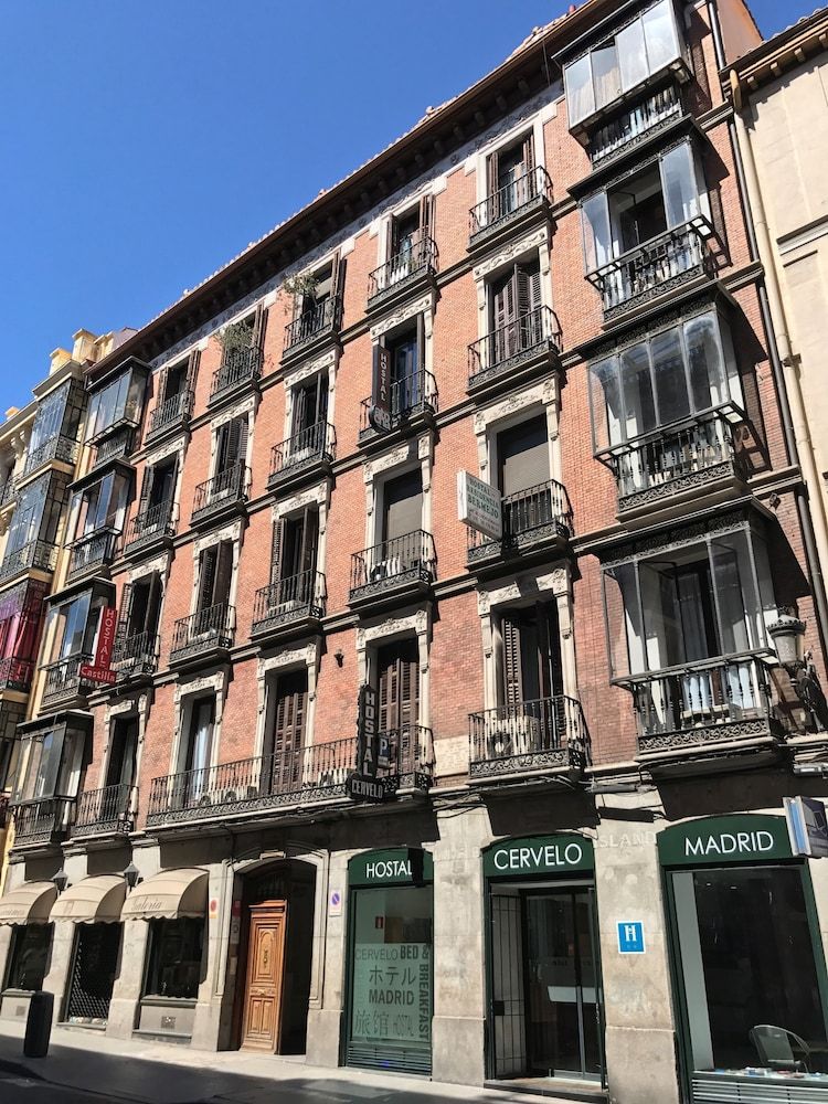 undefined Hostal Cervelo 6