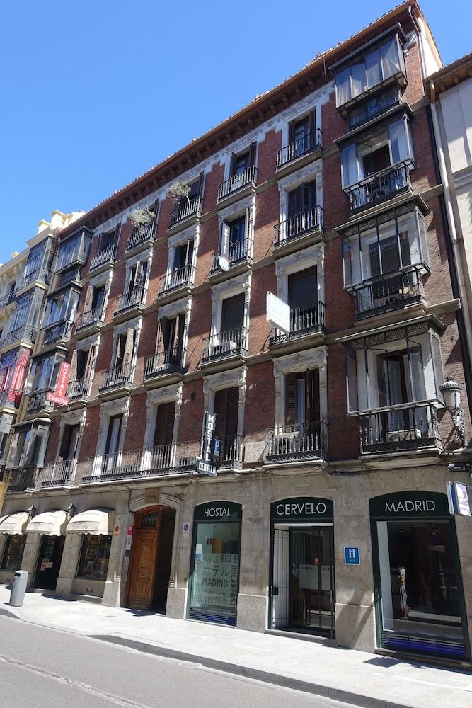 undefined Hostal Cervelo 3