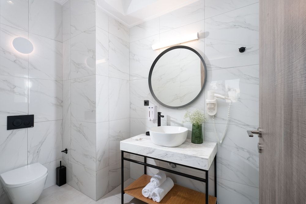 Enattica Suites Standard Double Room 22