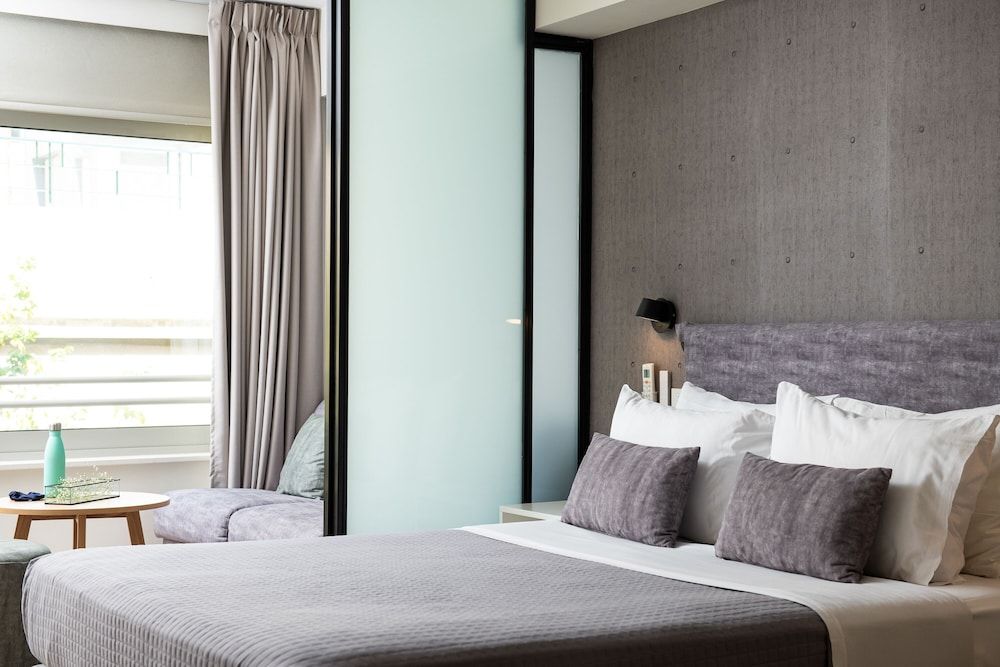 Enattica Suites Executive Double Room 18