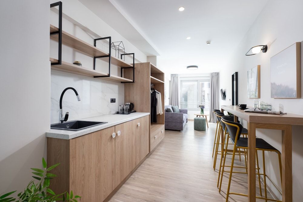 Enattica Suites Executive Double Room 37