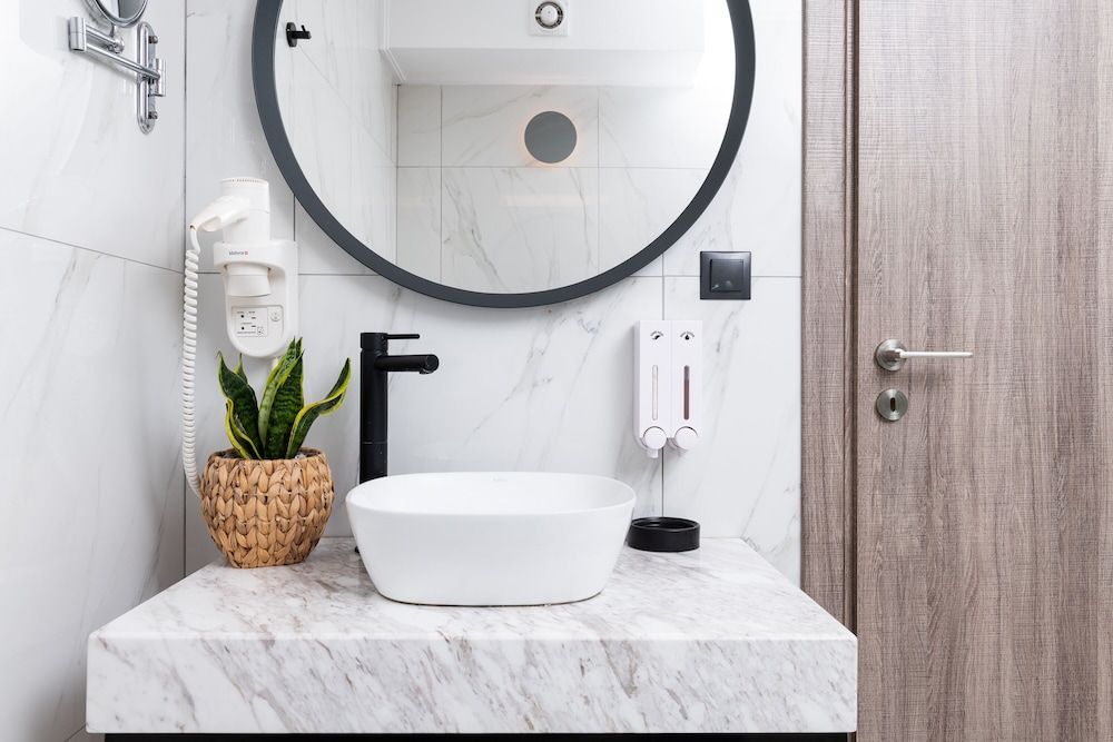 Enattica Suites Executive Double Room 28