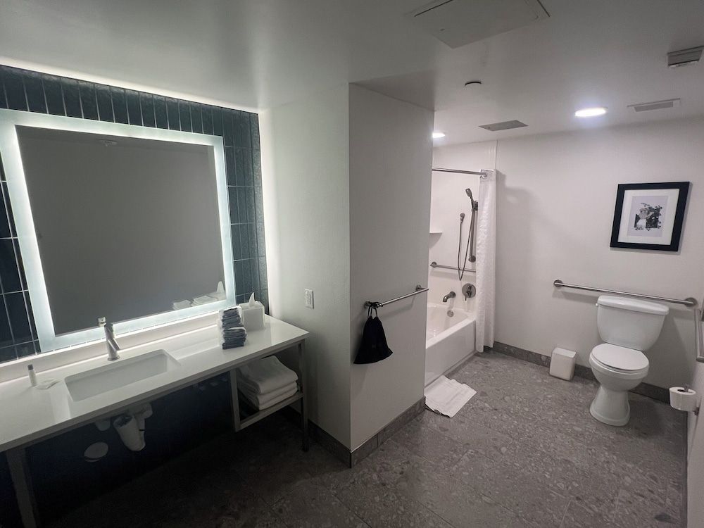 undefined Cambria Hotel Downtown Phoenix Convention Center 10