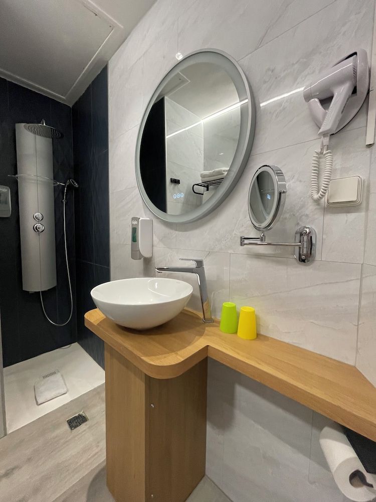 Le Strasbourg Hotel Superior Double Room 16