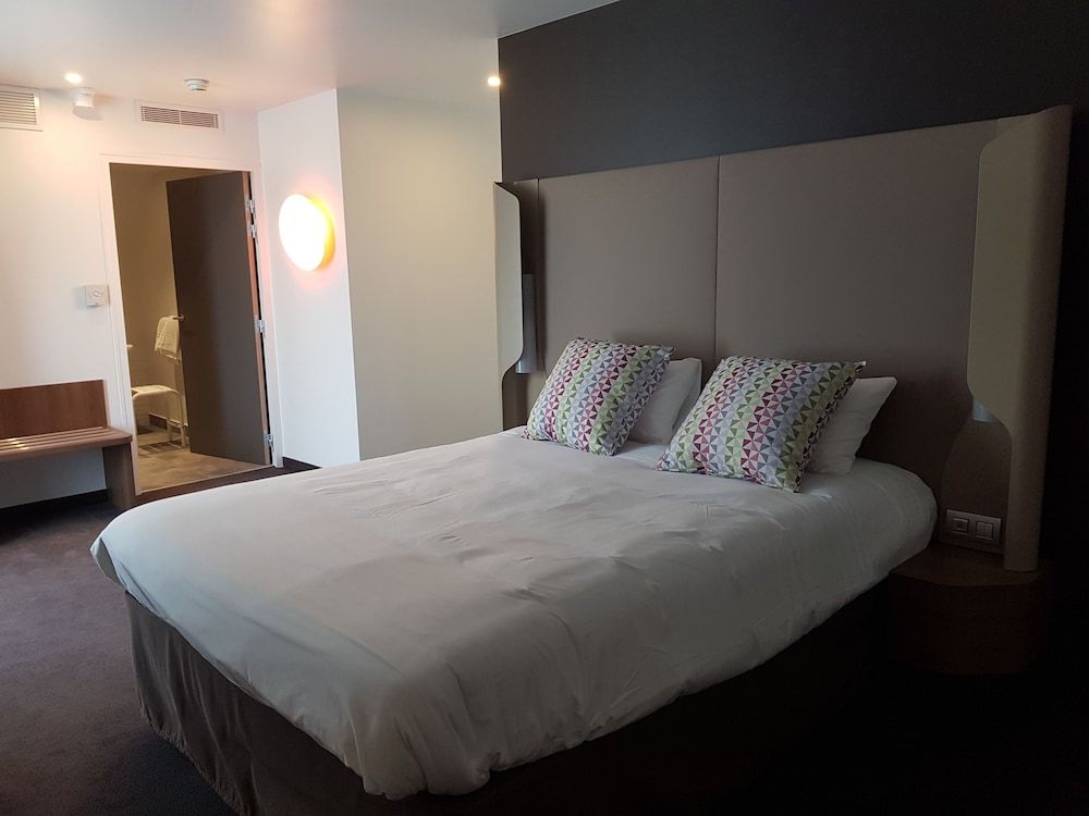 Next Generation, Room, Multiple Beds