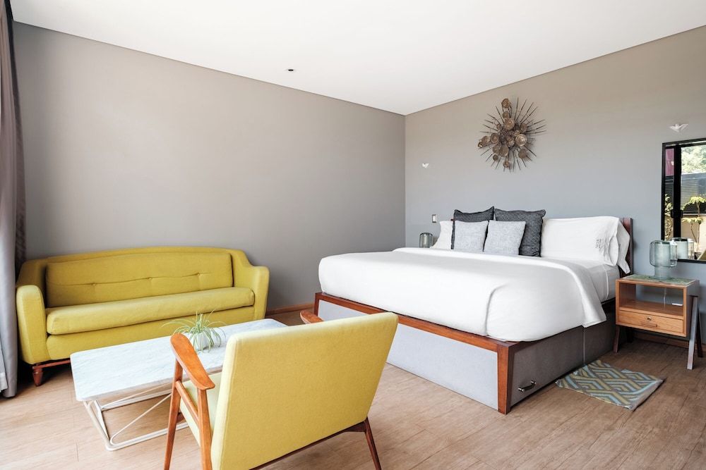 Superior Suite, 1 King Bed