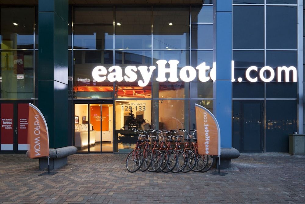 undefined easyHotel Amsterdam Arena Boulevard