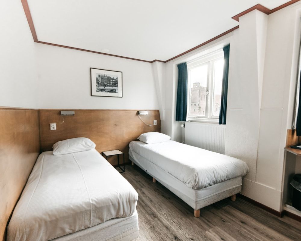 Hotel van Gelder Standard Twin Room, Non Smoking