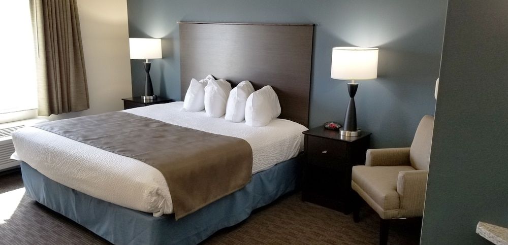 Room, 1 King Bed, Accessible, Non Smoking