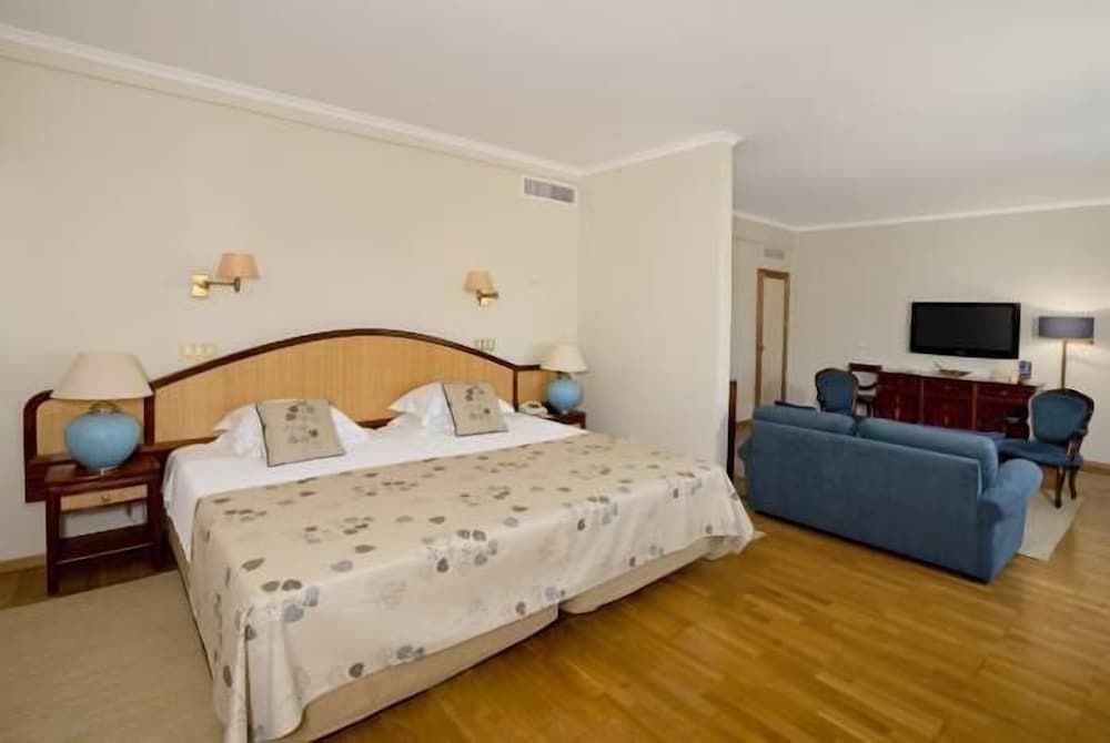 undefined Hotel Alisios 5