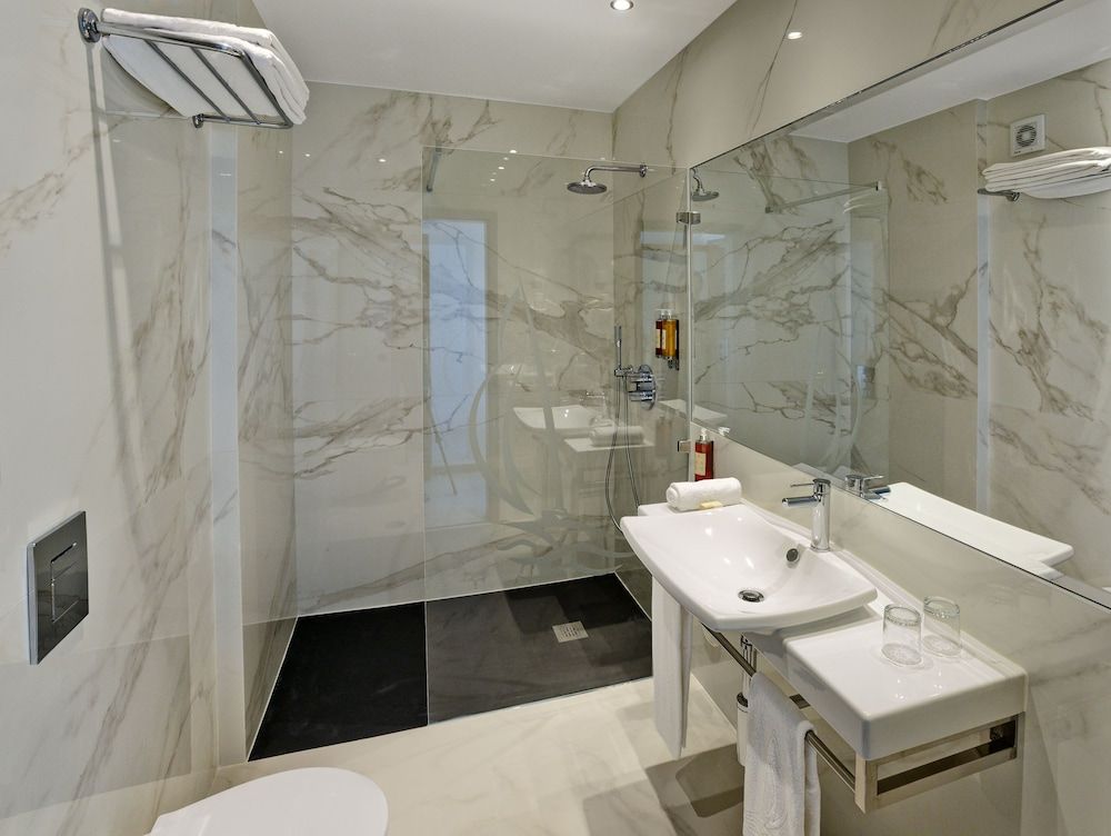 undefined Hotel Alisios 4