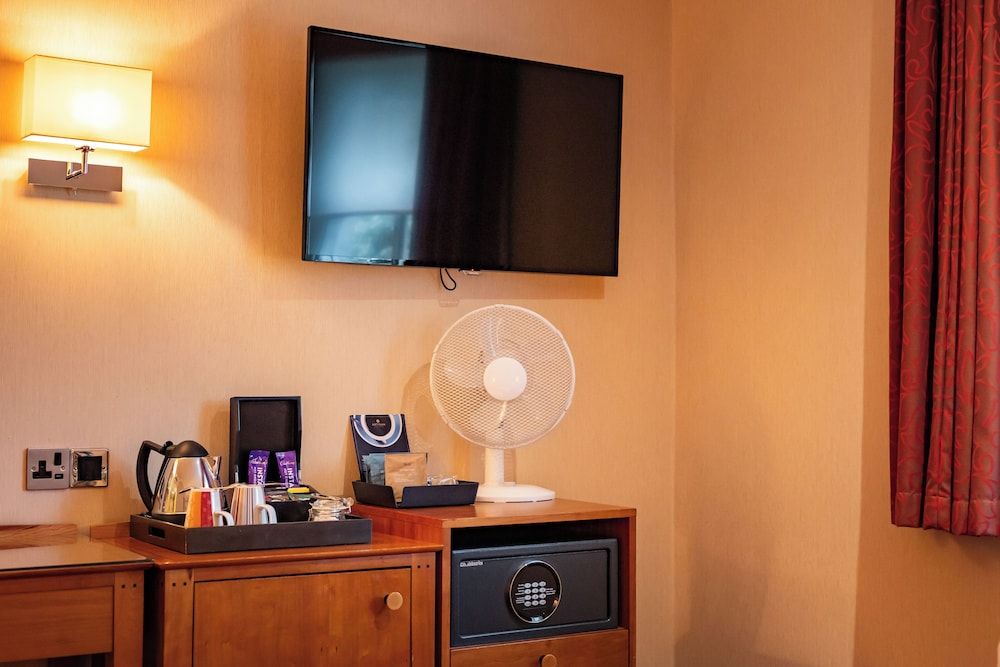 Red Lion Hotel, Hillingdon Double Room 31