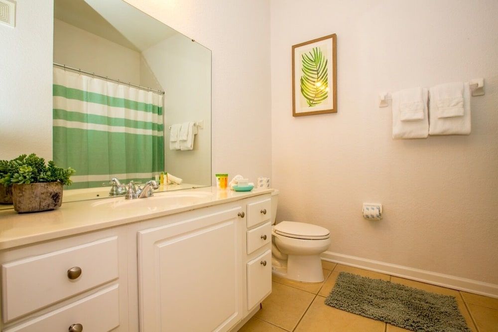 Vista Cay by Cosy Casas Premium Condo, 4 Bedrooms, 2 Bathrooms, Resort View 8