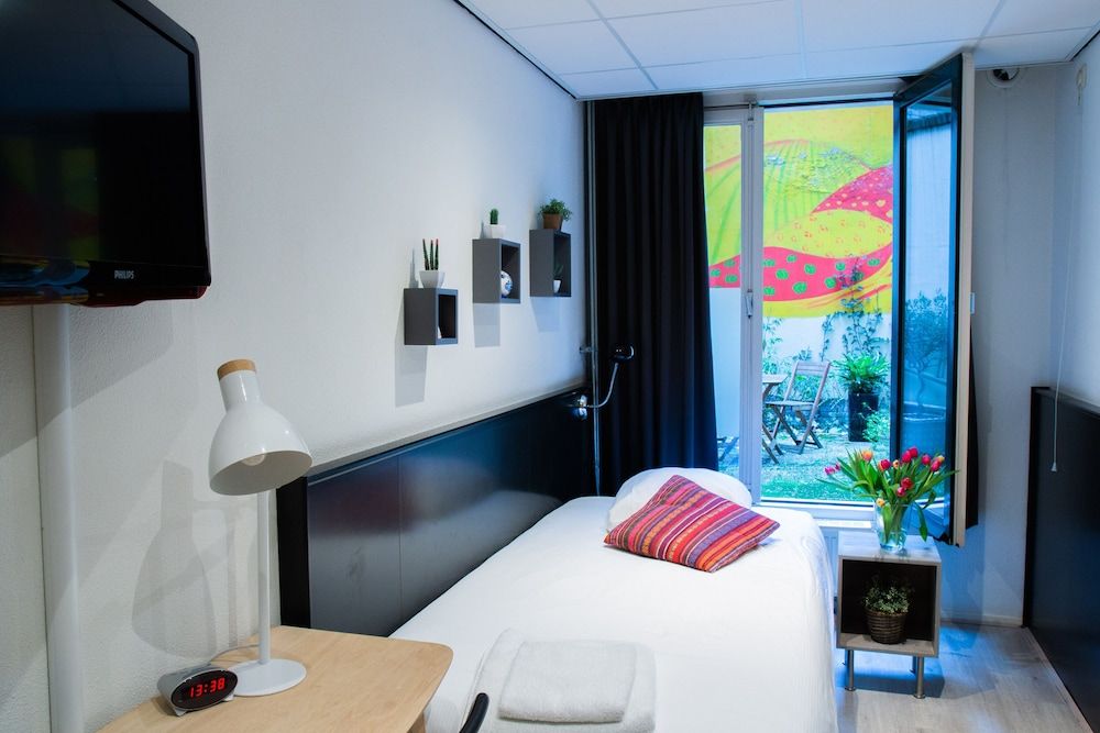 undefined La Boheme 3